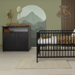 Babykamer Colorfull Home Yara (Ledikant Open Black + Commode)