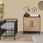 Babykamer Venice Fishbone Black (Ledikant Open Basic Black + Commode)