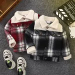 Mini Fashion™ - Warm&Stijlvol - Kinder Jas Geruit Zwart / 130 (5-6 jaar) | Educatief Speelgoed