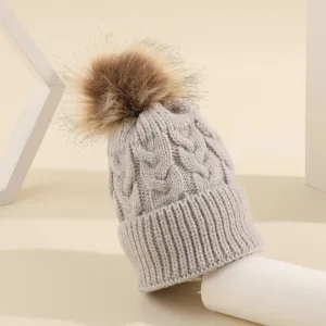Mini Fashion™ - Eigen lettertype - Muts met pompon Grijs / 9 | Educatief Speelgoed