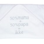 Badcape Petit Villain 50% Mama + 50% Papa = Ikke Wit