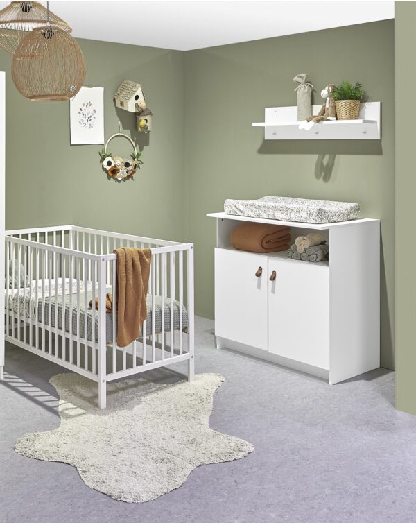 Babykamer Jasper (Ledikant Wit Open + Commode) - Afbeelding 1