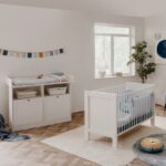 Babykamer Finori Landwood Wit (Ledikant + Commode)