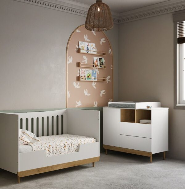 Babykamer Scandinave (Ledikant 70x140 + Commode) - Afbeelding 1