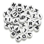 Kralenmix - letters - wit