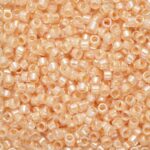 TOHO Treasure kralen - 11/0 - #794 abrikoos transparant