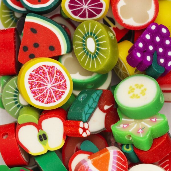 Polymeerklei kralen - 100 stuks - fruitmix - Afbeelding 1