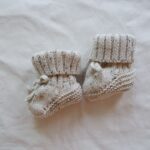 Mini Fashion™ - Warm&Stijlvol - Gebreide Babyslofjes Wit - Zwart / S (0-6 maanden) | Educatief Speelgoed