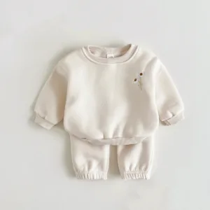 Mini Fashion™ - Warm&Comfortabel - Trainingspak met Bloemenborduursel Beige / 100 (2-3 jaar) | Educatief Speelgoed