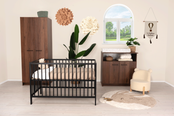 Babykamer Nina met meegroeiledikant Luca V2 - Afbeelding 1