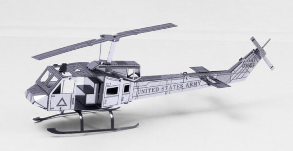 Metal Earth - Helikopter Bell UH-1 Huey - Fascinations  3d Puzzel - Afbeelding 1