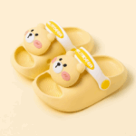 Mini Fashion– Vrolijk&Veilig– Polka Strand Slippers Gele Beer / 180 (5–6 jaar) | Educatief Speelgoed