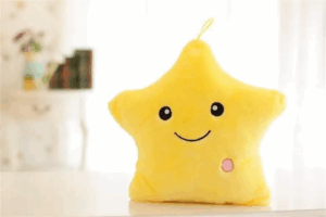 Glow Star Pillow™ – Sterrenpret in bed – Lichtgevend Knuffel kussen Gele Ster | Educatief Speelgoed