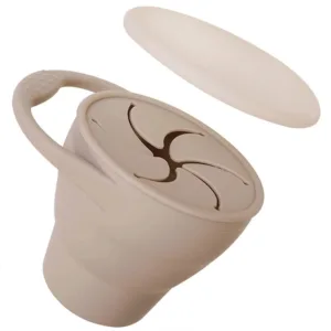 Snackcup™ - Gemakkelijk Mee te Nemen - Siliconen Inklapbare Beker Beige | Educatief Speelgoed