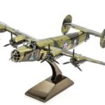 Metal Earth - B-24 Liberator - Fascinations  3d Puzzel