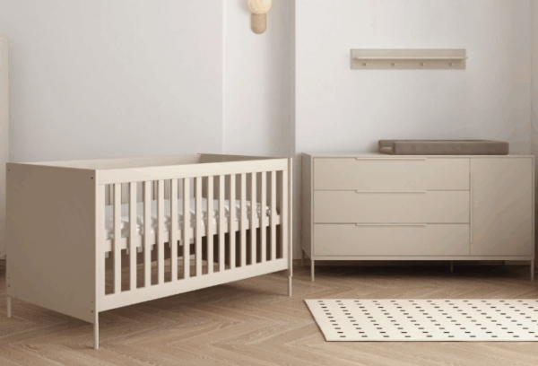 Babykamer Belmond XL (Meegroeiledikant + Commode) - Afbeelding 1