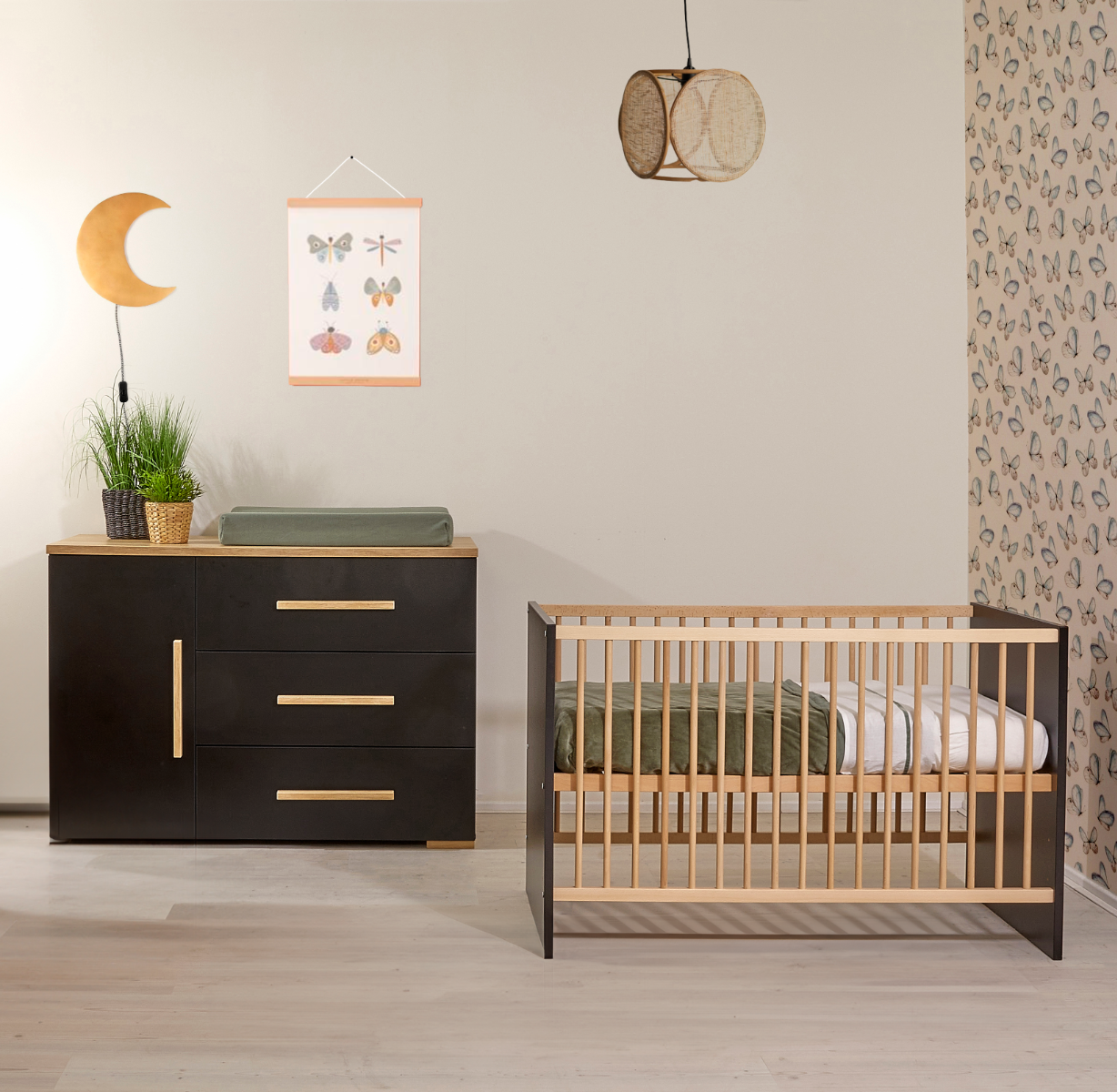 Babykamer Colorfull Home Loua XL (Ledikant + Commode) Babykamer Colorfull Home Loua XL (Ledikant + Commode) - Afbeelding 1