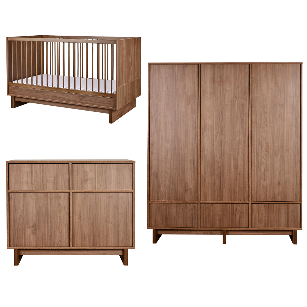 Babykamer Quax Kyo Walnut 70x140 met 3-deurs kast Babykamer Quax Kyo Walnut 70x140 met 3-deurs kast - Afbeelding 1