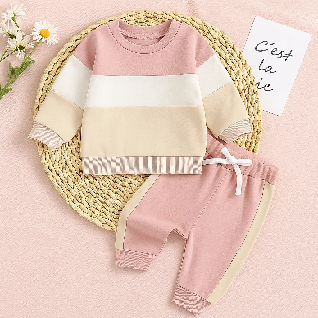 assets_task_01k792hb79fedbc9pf9ex4mywp_1760167571_img_0 KidoFlex– Casual&Comfortabel– Sweatshirt met Joggingbroek Roze / 100 (2–3 jaar) | Educatief Speelgoed - Afbeelding 1