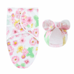 DreamNest– Rust&Comfort– Luxe Inbakerdoek met Mutsje Pastelkleurige bloemen | Educatief Speelgoed