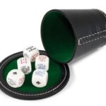 Pokerdice (lederen beker + 5 dobbelstenen) -  Dobbelspel