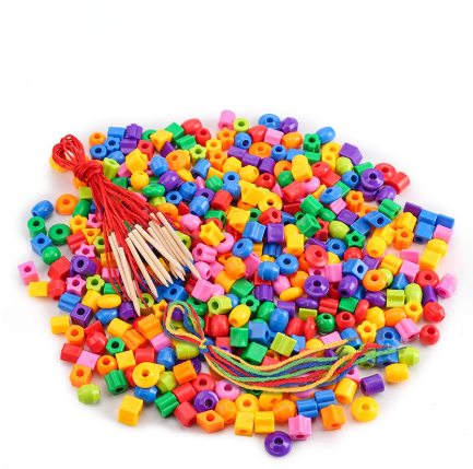 0074ba12-4f6c-4d35-95ad-bd3e7144168c Rainbow Lacing Beads™ – Speels Rijgen – Regenboogkralen met veter 20 kralen + 4 touwen + 2 houten touwen (OPP-zakje) | Educatief Speelgoed - Afbeelding 1