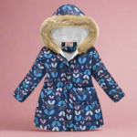 CozyTrend– Elegant&Knus– Gewatteerde Winterjas voor meisjes Blauwe bloemen met roze accenten / 110 (4-5 jaar) | Educatief Speelgoed