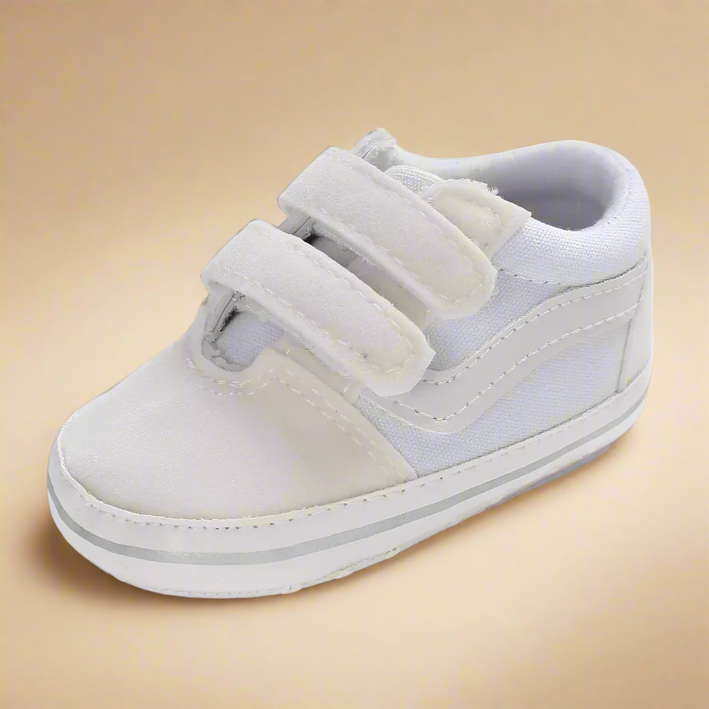 2_2581b945-c1ec-4ea6-af94-29377866589d LittleTrend– Schattig&Veilig– Baby Sneakers Roestwit / 0-6 maanden | Educatief Speelgoed - Afbeelding 1