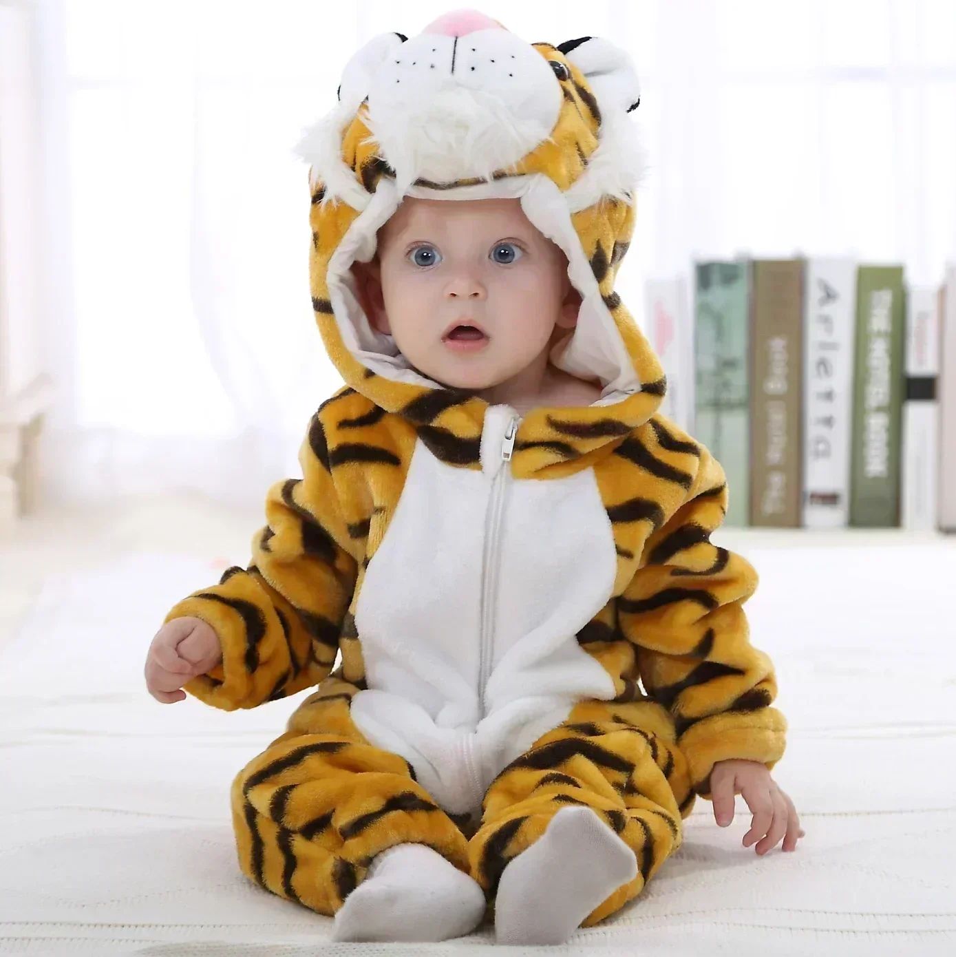 2_4 Mini Fashion™ – Dieren Dromenland – Kinder Dieren Onesie Nieuwe tijger / 90 (13-18 maanden) | Educatief Speelgoed - Afbeelding 1