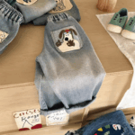 Mini Fashion™ - Straight Leg Jeans - Casual Spijkerbroek Hondenprint / 80 (12-18 maanden) | Educatief Speelgoed