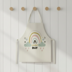 MiniChef™ – Speels&Vlekwerend– Kinder Schort M (5-8 jaar) / Heerlijke dag | Educatief Speelgoed