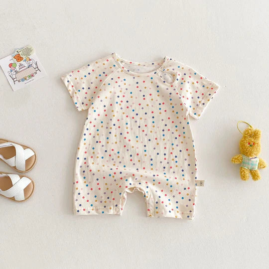 IMG_6810_540x_1a03375e-f763-4f61-b967-c4d2b2fb4a37 Mini Fashion™ – Luchtig&Lief– Baby Romper Puntjes / 73 (9-12 maanden) | Educatief Speelgoed - Afbeelding 1