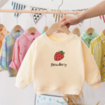 Mini Fashion™ - Aardbei Sweater Aardbei - Crème / 80 (1 jaar) | Educatief Speelgoed