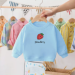 Mini Fashion™ - Aardbei Sweater Aardbei - Lichtblauw / 80 (1 jaar) | Educatief Speelgoed