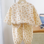 Mini Fashion™ - Luchtig Materiaal - Linnen Kleding Set Kleine bloemetjes / 110 (3-4 jaar) | Educatief Speelgoed