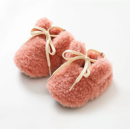 QQ_1756717129957_4f777752-5f08-4a94-9f2e-29d5785289d2 SnuggleBunny– Warm&Veilig– Antislip Bunny Pantoffels 16 (0–6 maanden / 10.5–11 cm) / Roségoud | Educatief Speelgoed - Afbeelding 1