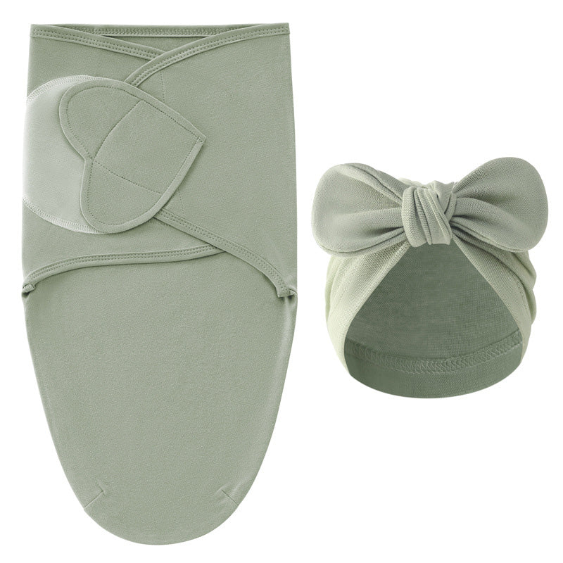 S421465ed595f4677bf5c8b8d9de181d6U_a48ae46b-e245-464e-8b15-5340626127c4 DreamNest– Rust&Comfort– Luxe Inbakerdoek met Mutsje Groen | Educatief Speelgoed - Afbeelding 1