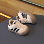 StrideKids– Comfort&Stijl– Sneakers met klittenband Zwart / 25 (3 – 3.5 jaar / 15.5 cm) | Educatief Speelgoed