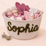 CuddleBasket– Schattig&Persoonlijk– Gepersonaliseerde Luiermand L (30x18cm) / Bruin | Educatief Speelgoed