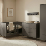 Babykamer Lissabon Chocolate met Meegroei Ledikant 70x140