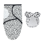 DreamNest– Rust&Comfort– Luxe Inbakerdoek met Mutsje Zwart-wit luipaardprint | Educatief Speelgoed