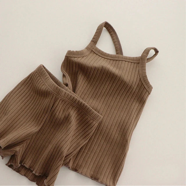 image_920_Toddler_Baby_Pajamas_Clothing_Sets_for_Girl_Solid_Vest_Top__Shorts_Outfits_Suit_Summer_Kids_Girls_Loungewear_Clothes_7 Sweet Dreams™ - Comfortabele Nachtrust - Kinder Pyjama Set Bruin / 120 (5-6 jaar) | Educatief Speelgoed - Afbeelding 1