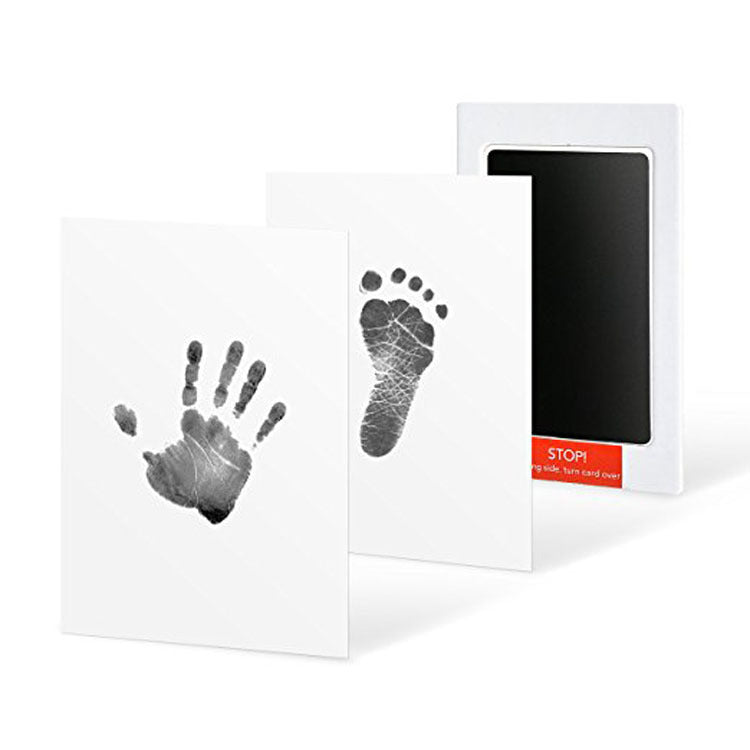 nx8OEnvironmental-Friendly-Non-Toxic-Newborn-Baby-Hand-Footprint-Imprint-Kit-Baby-Souvenirs-Casting-Baby-Shower-Footprint Baby Handprint Kit™ - Uniek aandenken aan uw baby - Afdruk Kit Zwart | Educatief Speelgoed - Afbeelding 1
