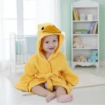 CozyNest– Zacht&Absorberend– Badjas met Dierendesign Gele eend / 110 (4–6 jaar) | Educatief Speelgoed